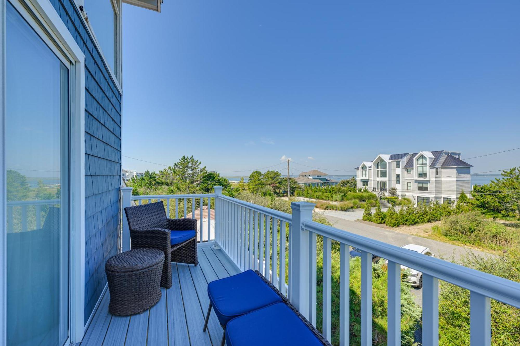 Westhampton Beach Home With Deck And Ocean Views! מראה חיצוני תמונה