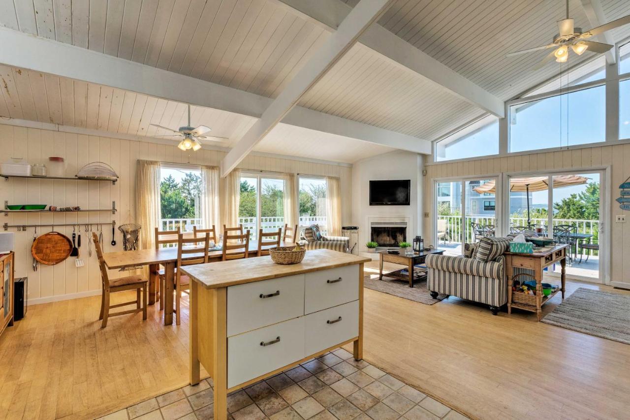 Westhampton Beach Home With Deck And Ocean Views! מראה חיצוני תמונה